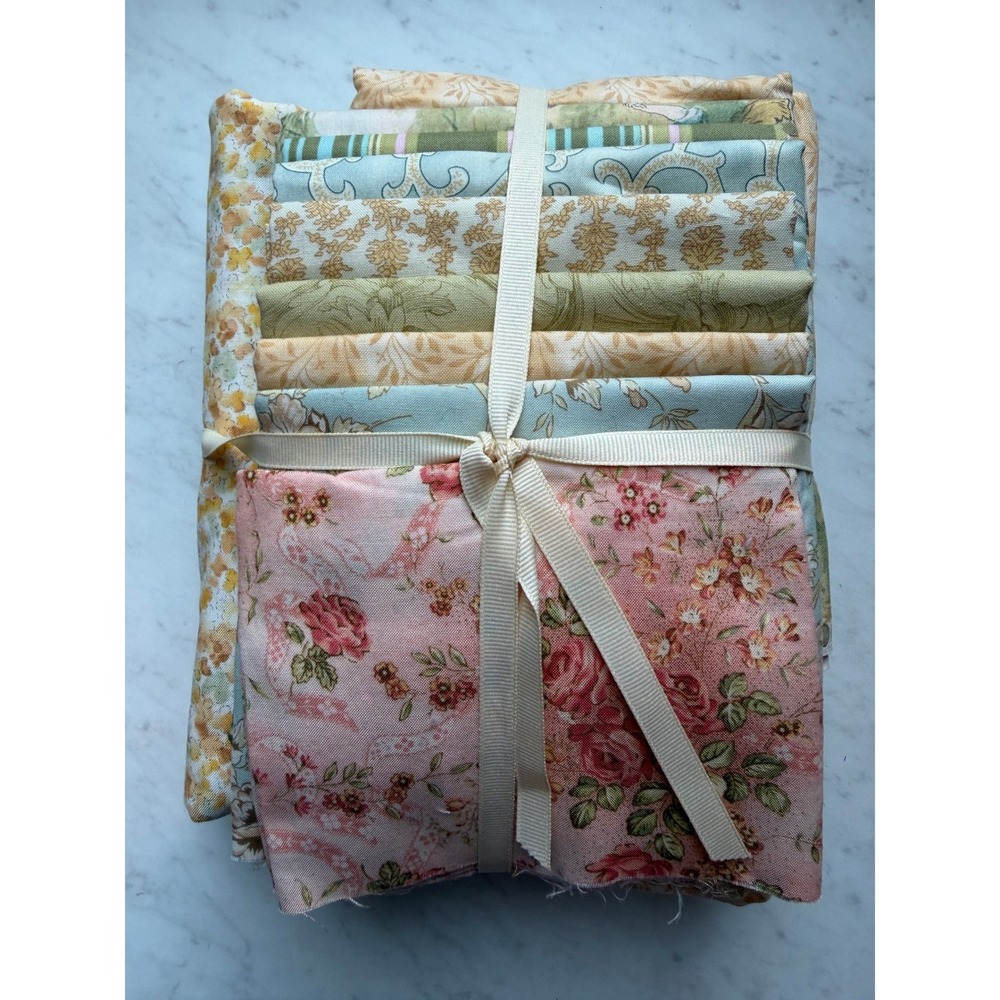 Floral Quilt Kit Pastels Yellow Flower Toile Shabby Cottage READ: